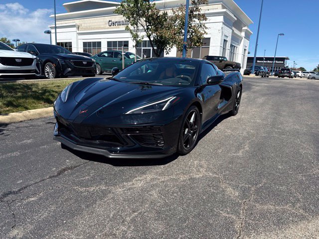 Used 2021 Chevrolet Corvette Stingray Preferred Conv w/ Z51 Performance Package RWD image 1
