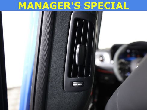 Used 2025 Mercedes-Benz G 63 AMG 4MATIC image 52