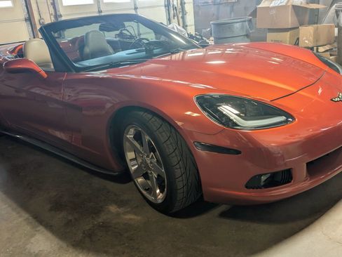 Used 2005 Chevrolet Corvette Convertible w/ Preferred Equipment Group image 19