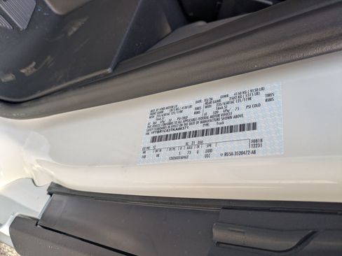 New 2026 Ford Transit 250 148 Medium Roof RWD image 32