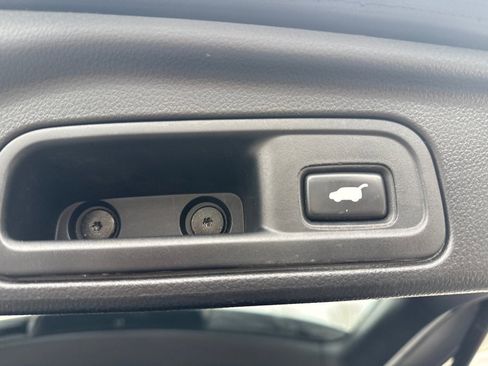 Used 2019 Honda Pilot Elite image 9