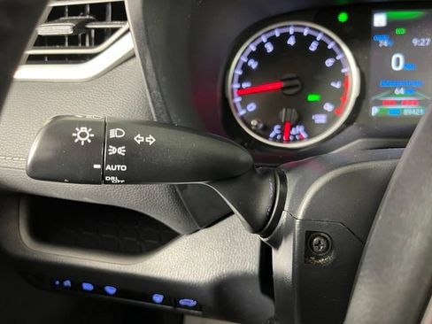 Used 2022 Toyota RAV4 XLE w/ Convenience Package AWD/4WD image 22