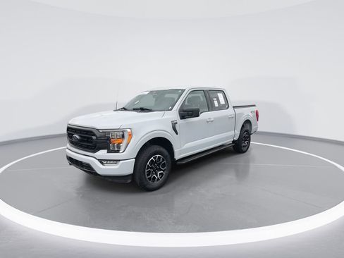 Used 2022 Ford F150 XLT w/ Equipment Group 302A High image 4