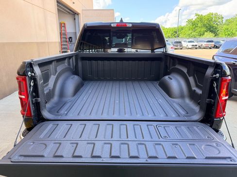 Used 2026 RAM 1500 Limited AWD/4WD image 37
