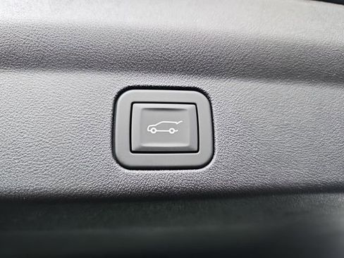 Used 2026 Cadillac Escalade IQ Sport 1 w/ LPO, Floor Liner Package AWD/4WD image 16