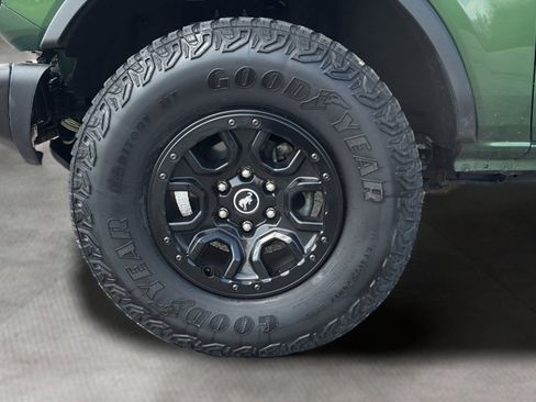 Used 2023 Ford Bronco Wildtrak AWD/4WD image 31