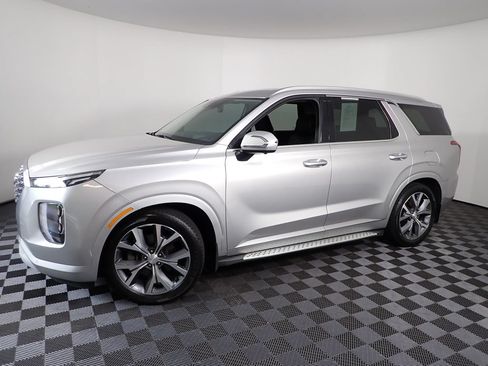 Used 2021 Hyundai Palisade Limited FWD image 11