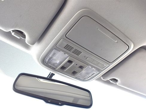 Used 2017 Honda Pilot EX-L image 19