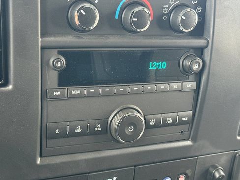 New 2024 Chevrolet Express 3500 w/ Power Convenience Package image 15