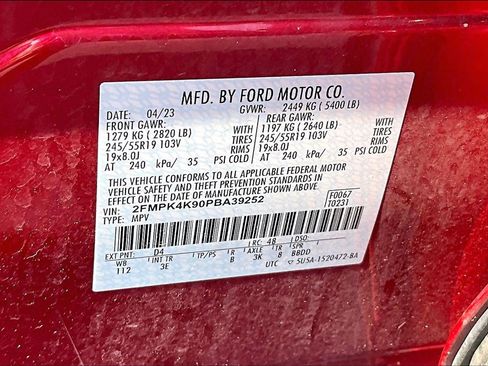 Used 2023 Ford Edge Titanium AWD/4WD image 36