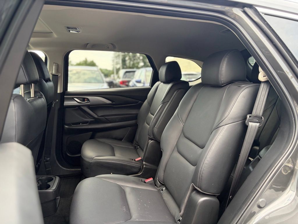Used 2023 MAZDA CX-9 Touring Plus AWD/4WD image 13