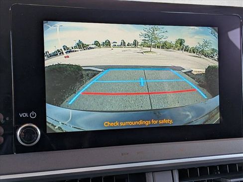 New 2026 Toyota Prius LE FWD image 13