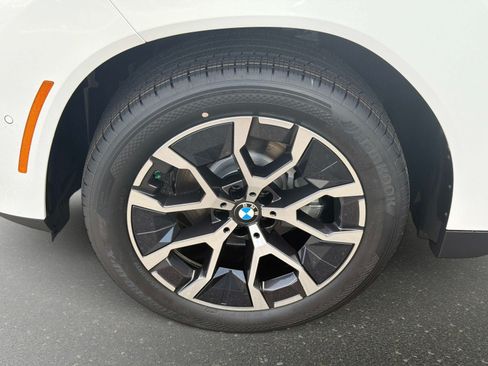 New 2026 BMW X3 xDrive30i AWD/4WD image 10