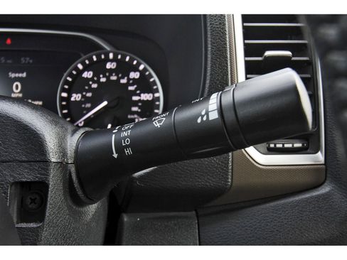 Used 2022 Nissan Frontier SV image 21