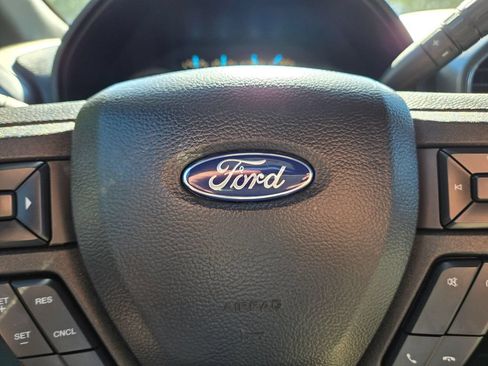 Used 2019 Ford F150 XLT w/ Equipment Group 302A Luxury AWD/4WD image 24