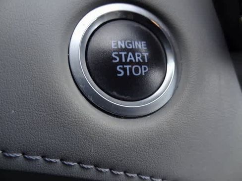 Certified 2020 Toyota Highlander Limited image 15