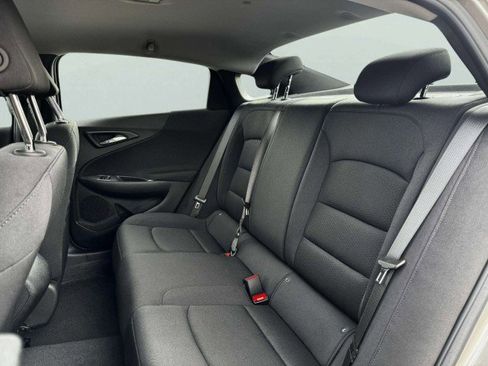 Used 2024 Chevrolet Malibu RS w/ LPO, Floor Liner Package image 38