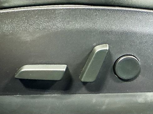 Used 2018 Tesla Model 3 Mid Range image 20