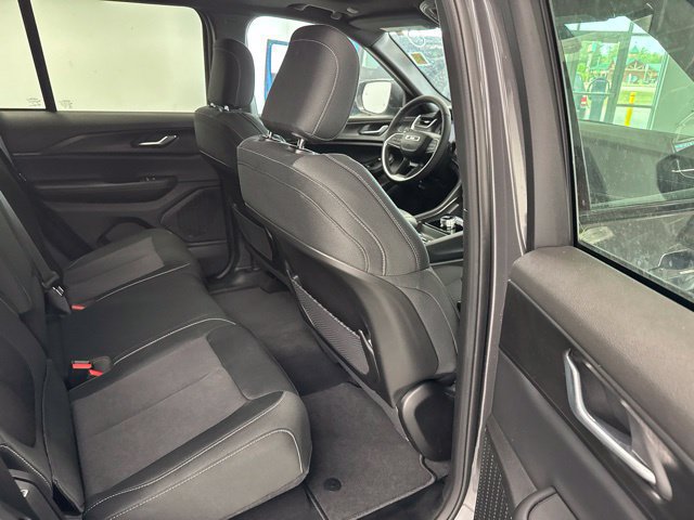 New 2026 Jeep Grand Cherokee Laredo X AWD/4WD image 24