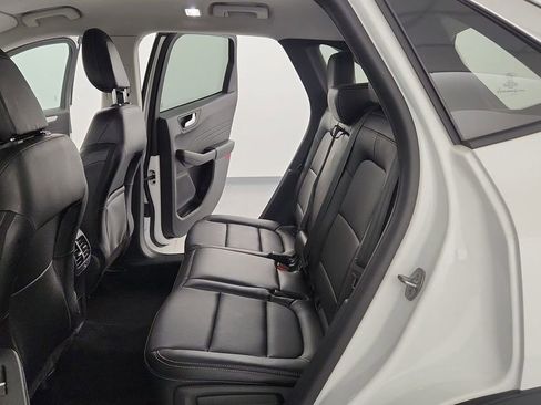 Used 2022 Ford Escape SEL image 29