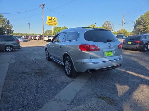 Used 2015 Buick Enclave Leather FWD image 4