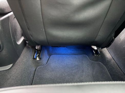 Used 2019 MINI Cooper Clubman S w/ Storage Package image 33