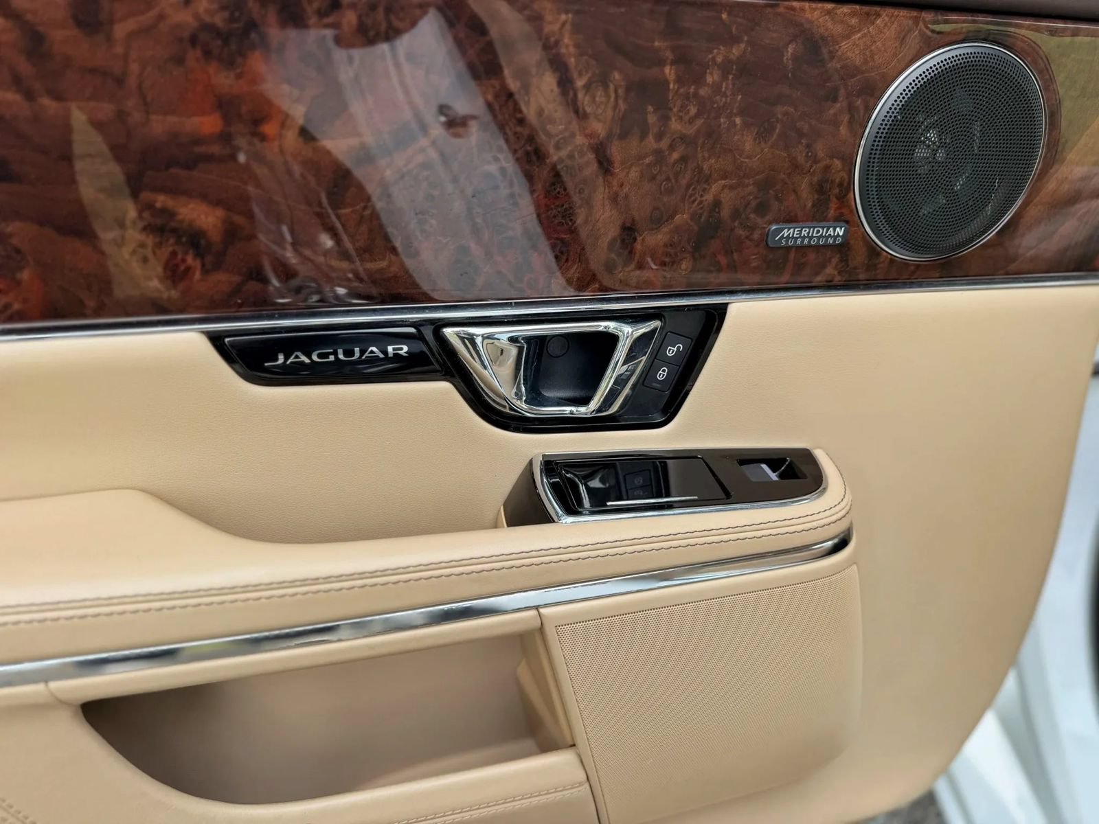 Used 2017 Jaguar XJ L Portfolio AWD/4WD image 49