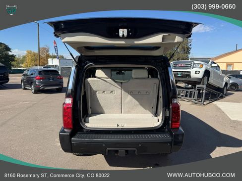 Used 2006 Jeep Commander Limited w/ Trailer Tow Group IV image 7