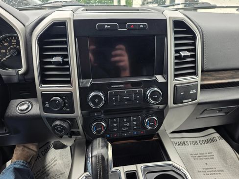 Used 2018 Ford F150 Lariat AWD/4WD image 23