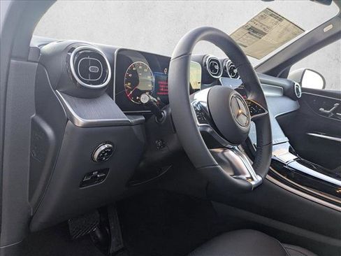 New 2026 Mercedes-Benz GLC 300 image 7