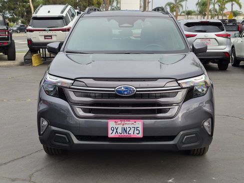 Used 2026 Subaru Forester Premium AWD/4WD image 3