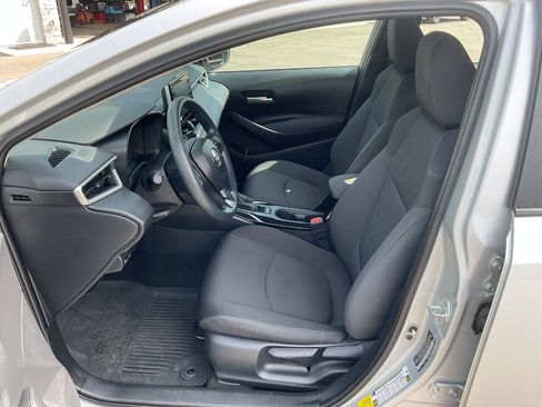 Used 2021 Toyota Corolla LE FWD image 13