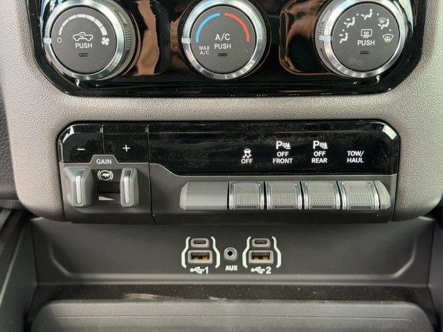 New 2026 RAM 1500 Big Horn AWD/4WD image 18