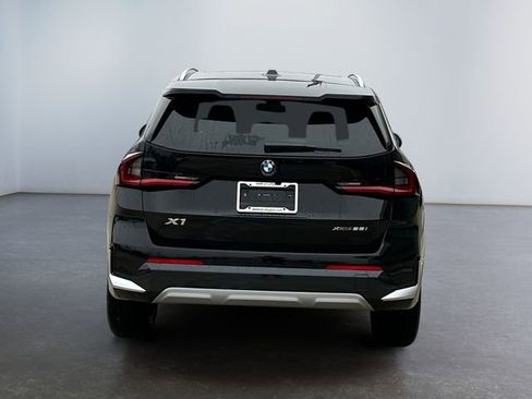 New 2026 BMW X1 xDrive28i w/ Convenience Package image 4