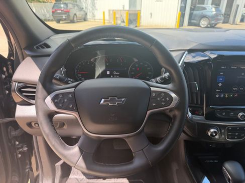 Used 2023 Chevrolet Traverse RS w/ LPO, Floor Liner Package AWD/4WD image 14