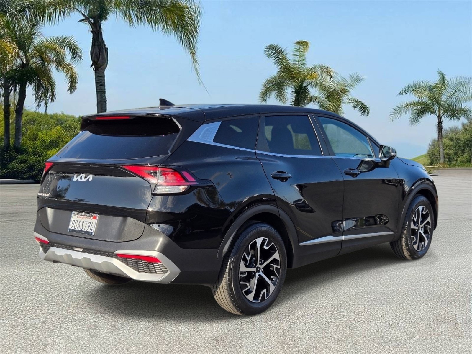 Used 2023 Kia Sportage EX FWD image 4