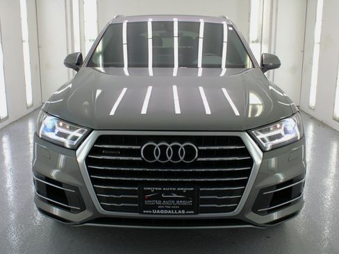 Used 2017 Audi Q7 3.0T Premium Plus image 3