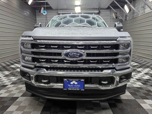 Used 2024 Ford F350 Lariat w/ Chrome Package AWD/4WD image 3