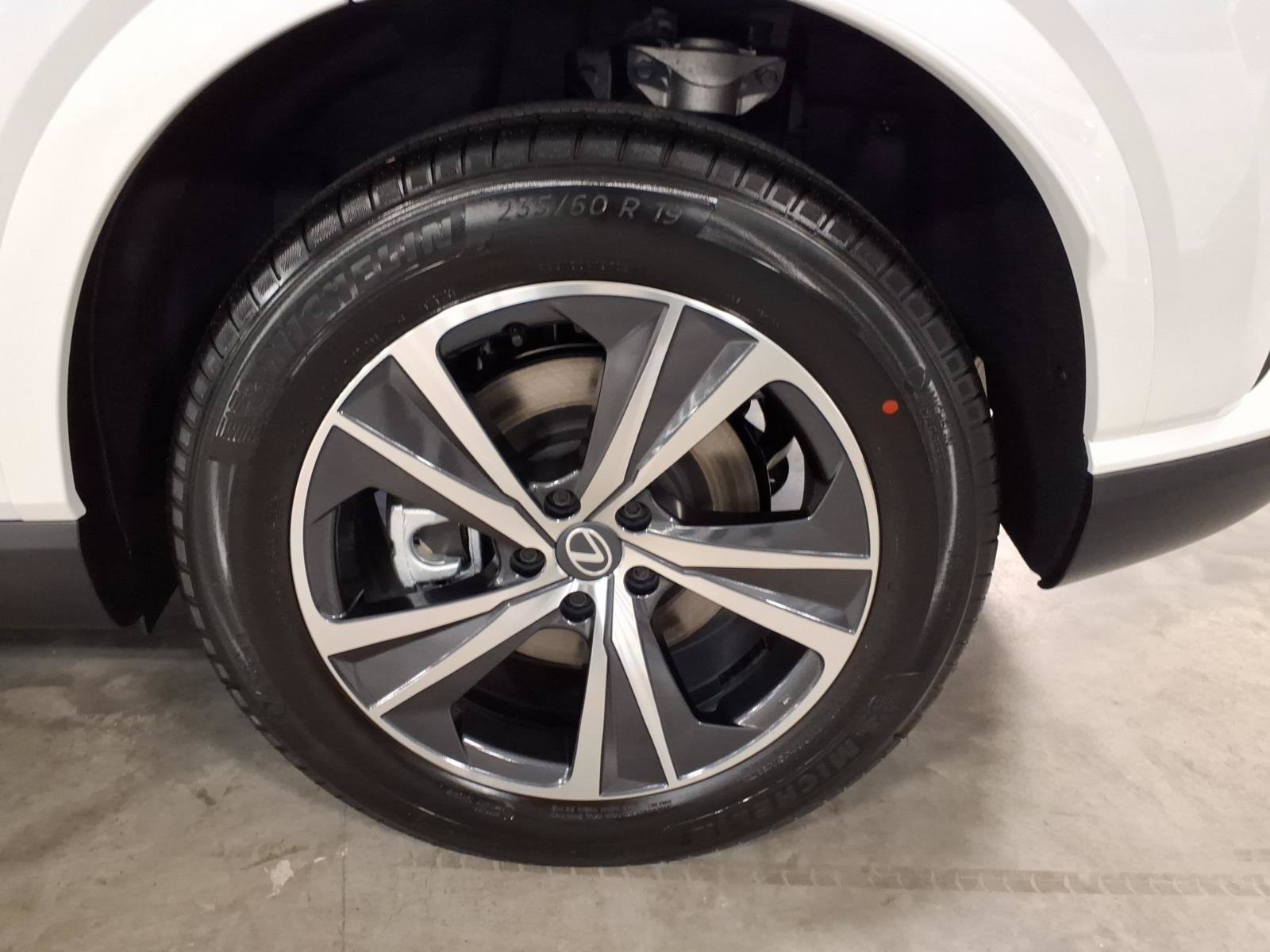 New 2026 Lexus RX 350 Premium AWD/4WD image 13