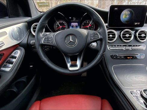 Certified 2019 Mercedes-Benz GLC 300 4MATIC Coupe image 6