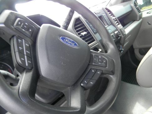 Used 2022 Ford F350 XL w/ Power Equipment Group RWD image 12