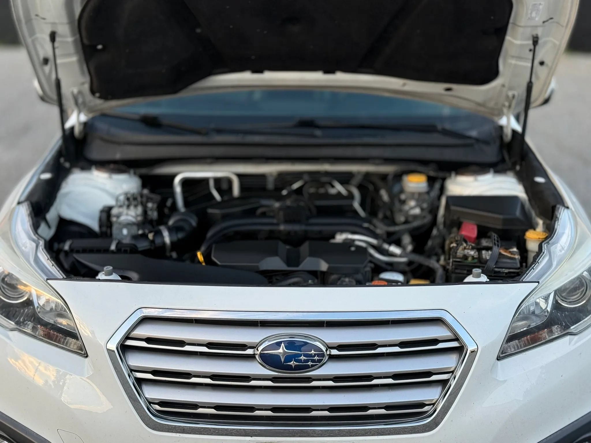 Used 2017 Subaru Outback 2.5i Limited AWD/4WD image 27