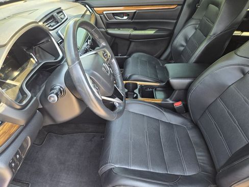 Used 2020 Honda CR-V Touring image 8