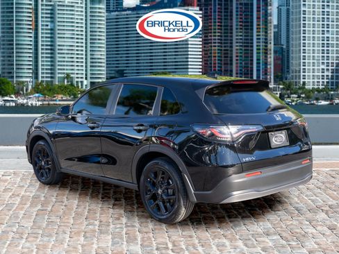 Certified 2024 Honda HR-V Sport image 7