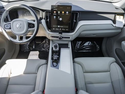 New 2026 Volvo XC60 T8 Ultra w/ Protection Package Premier AWD/4WD image 20