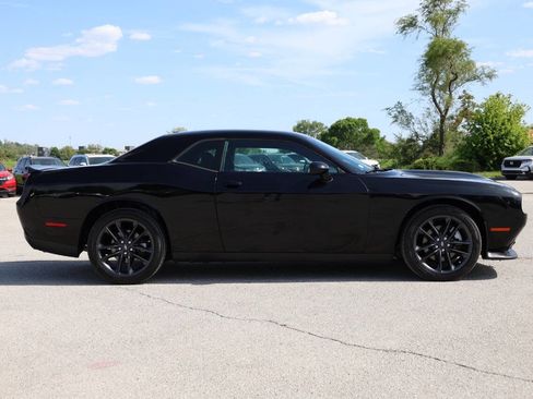 Used 2021 Dodge Challenger GT w/ Blacktop Package AWD/4WD image 7