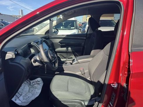 Certified 2024 Hyundai Tucson SE AWD/4WD image 12