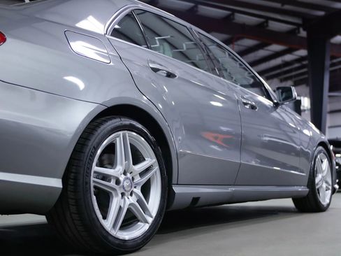 Used 2013 Mercedes-Benz E 350 Sedan image 13