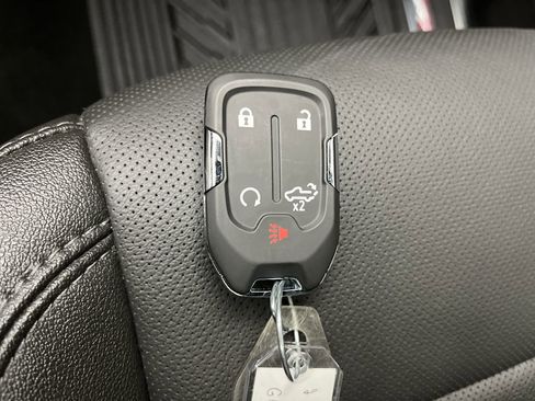 Certified 2022 Chevrolet Silverado 1500 LTZ w/ LTZ Premium Package image 33