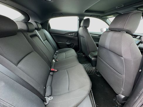 Used 2019 Honda Civic EX image 18